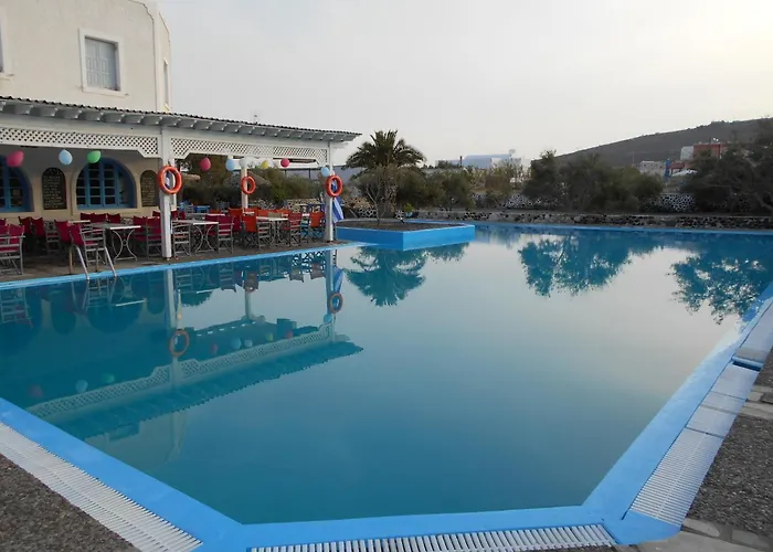 Emporio (Santorini) Hotels